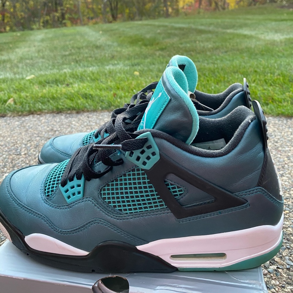 Jordan Retro 4 Teal